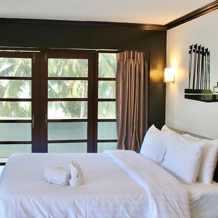 S2 Hotel - Sha Plus Certified Bang Saen Exterior photo