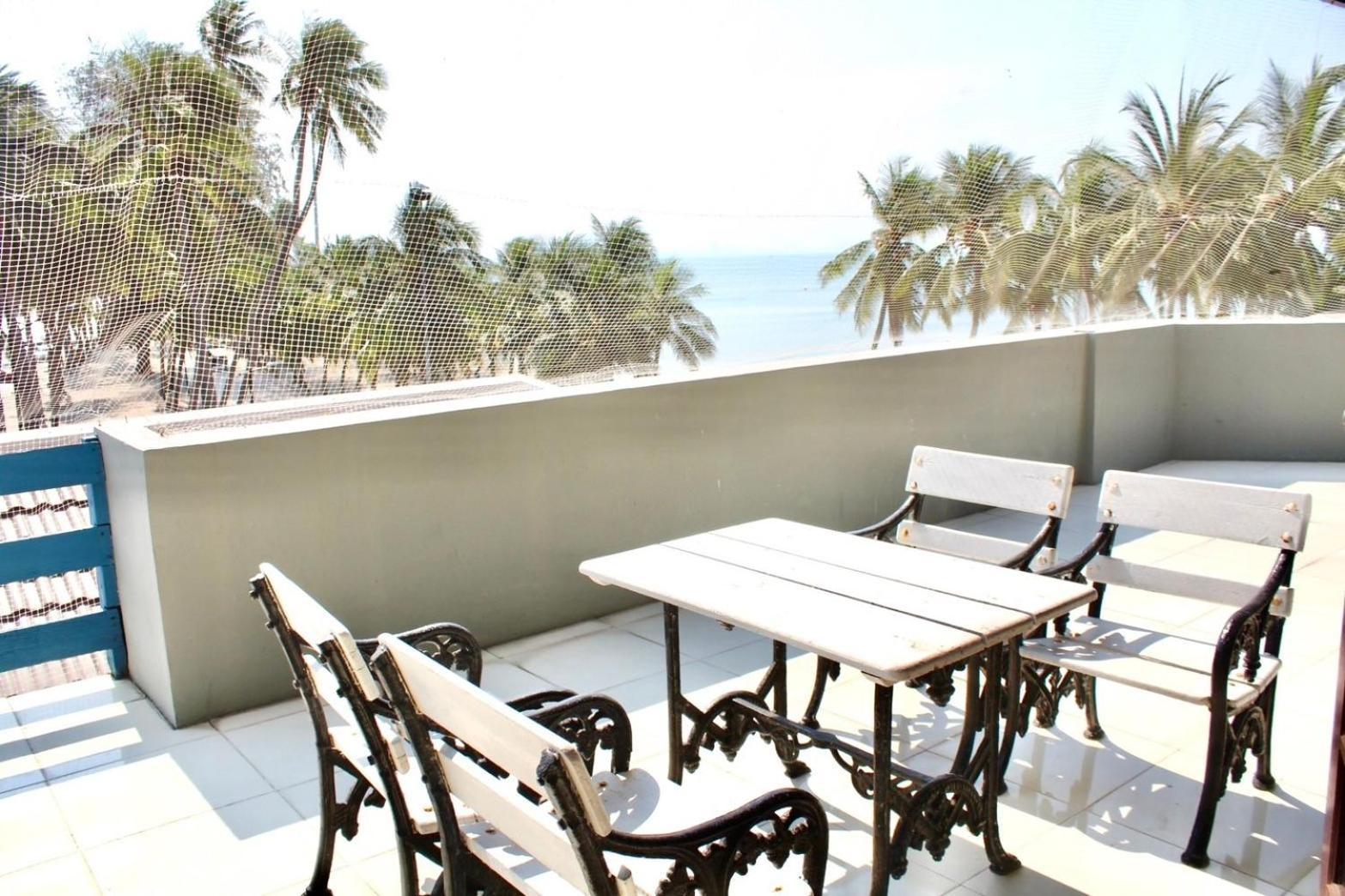 S2 Hotel - Sha Plus Certified Bang Saen Exterior photo